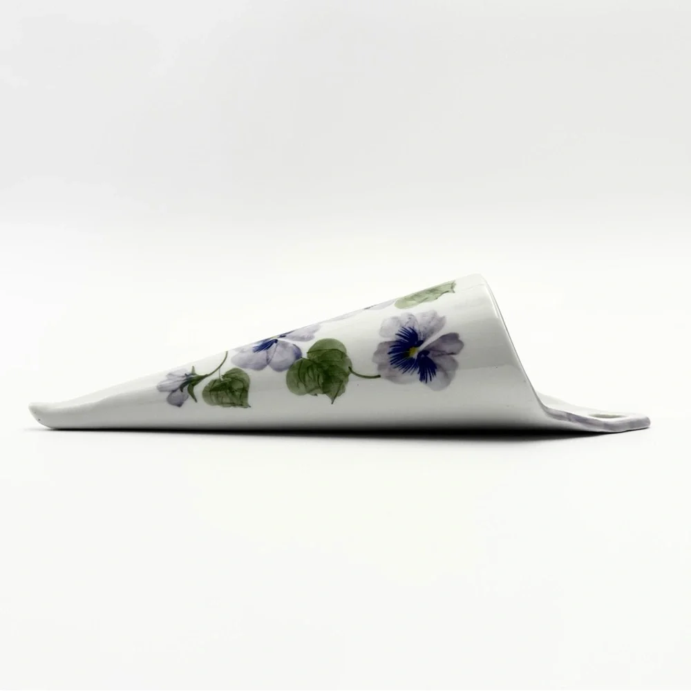 Delicate Purple Pansy Flowers Ceramic Wall Pocket Vase 9.5” Andrea by Sadek EUC
